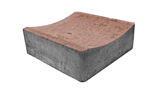 LAKKA betoni kourulaatta (240 mm x 240 mm x 80/65 mm) punainen 9,2 kg/kpl
